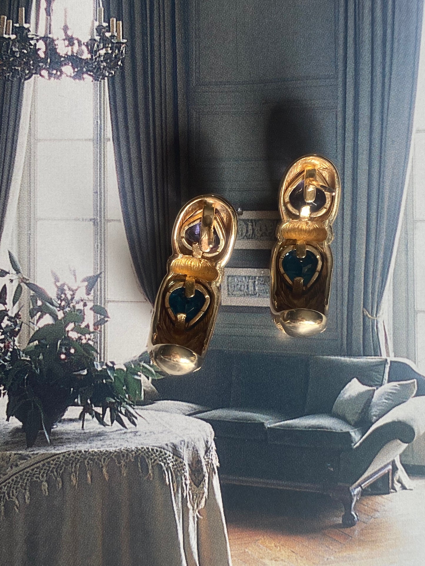 Double Heart Half Hoops