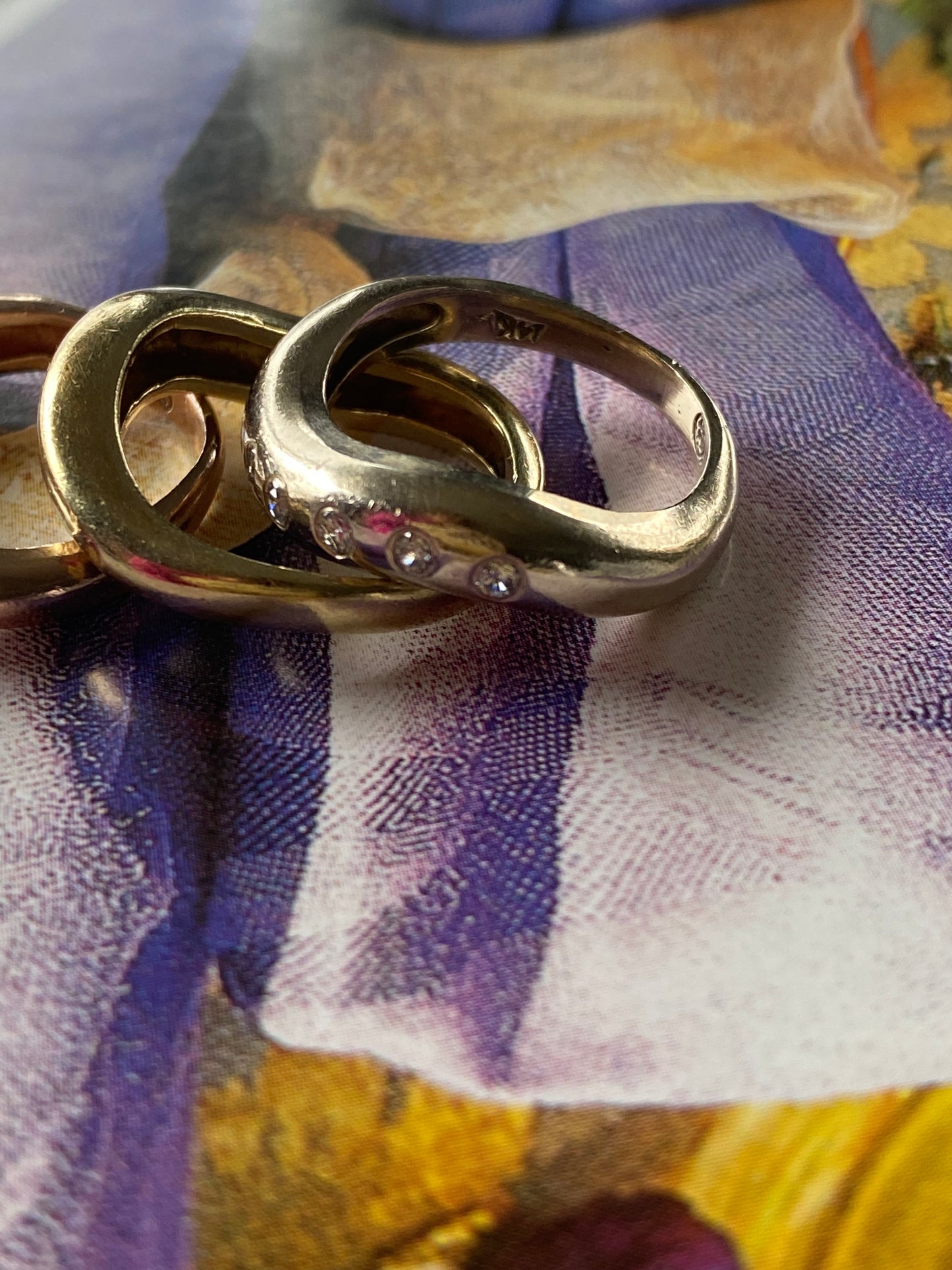 Tricolor Wavy Stacking Bands