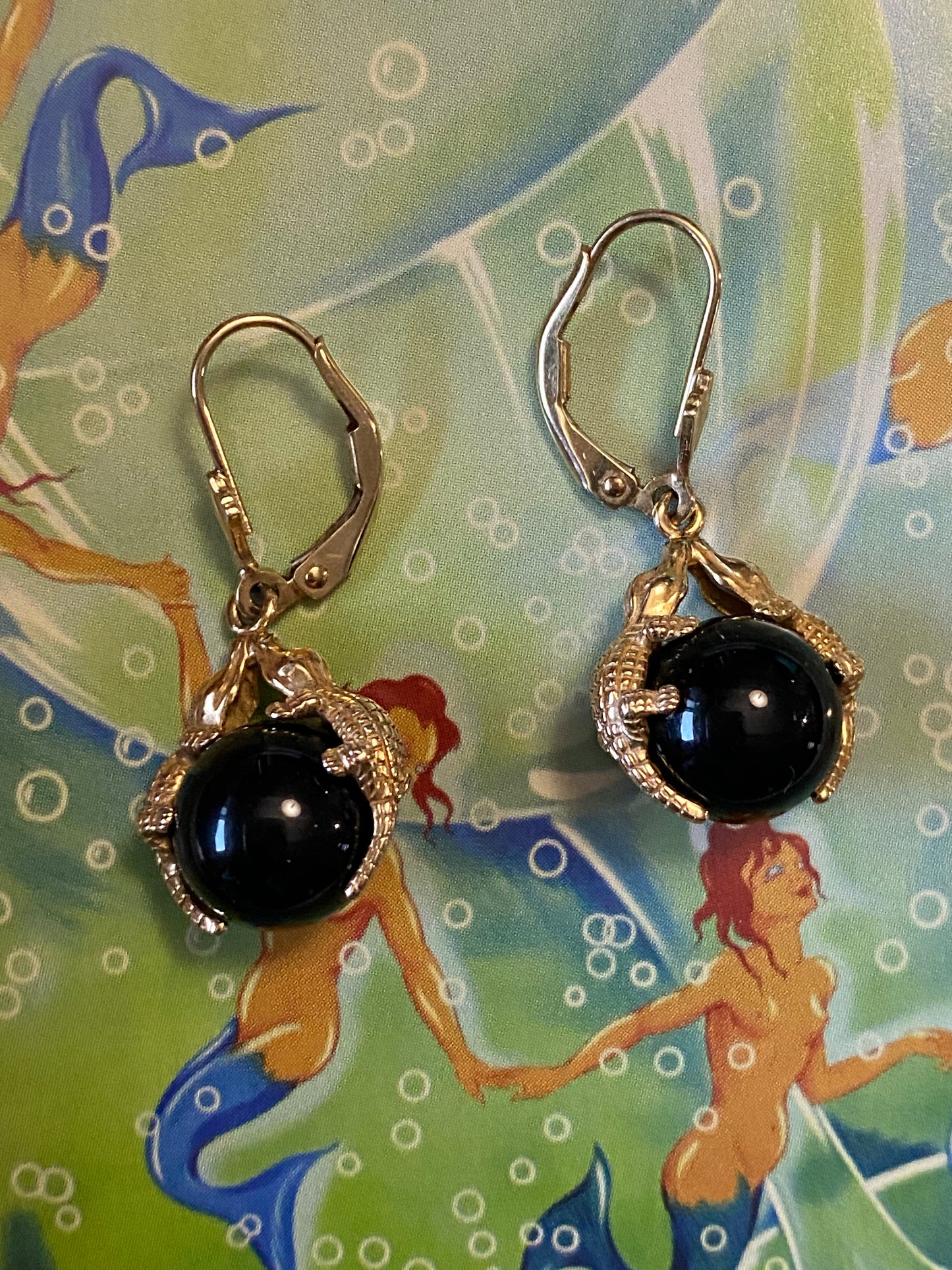 Kissing Crocs Earrings