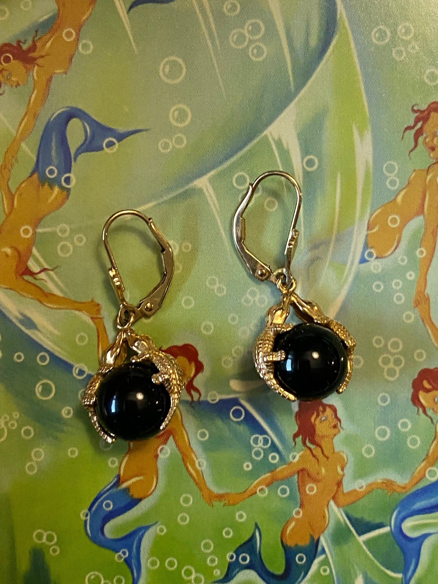 Kissing Crocs Earrings