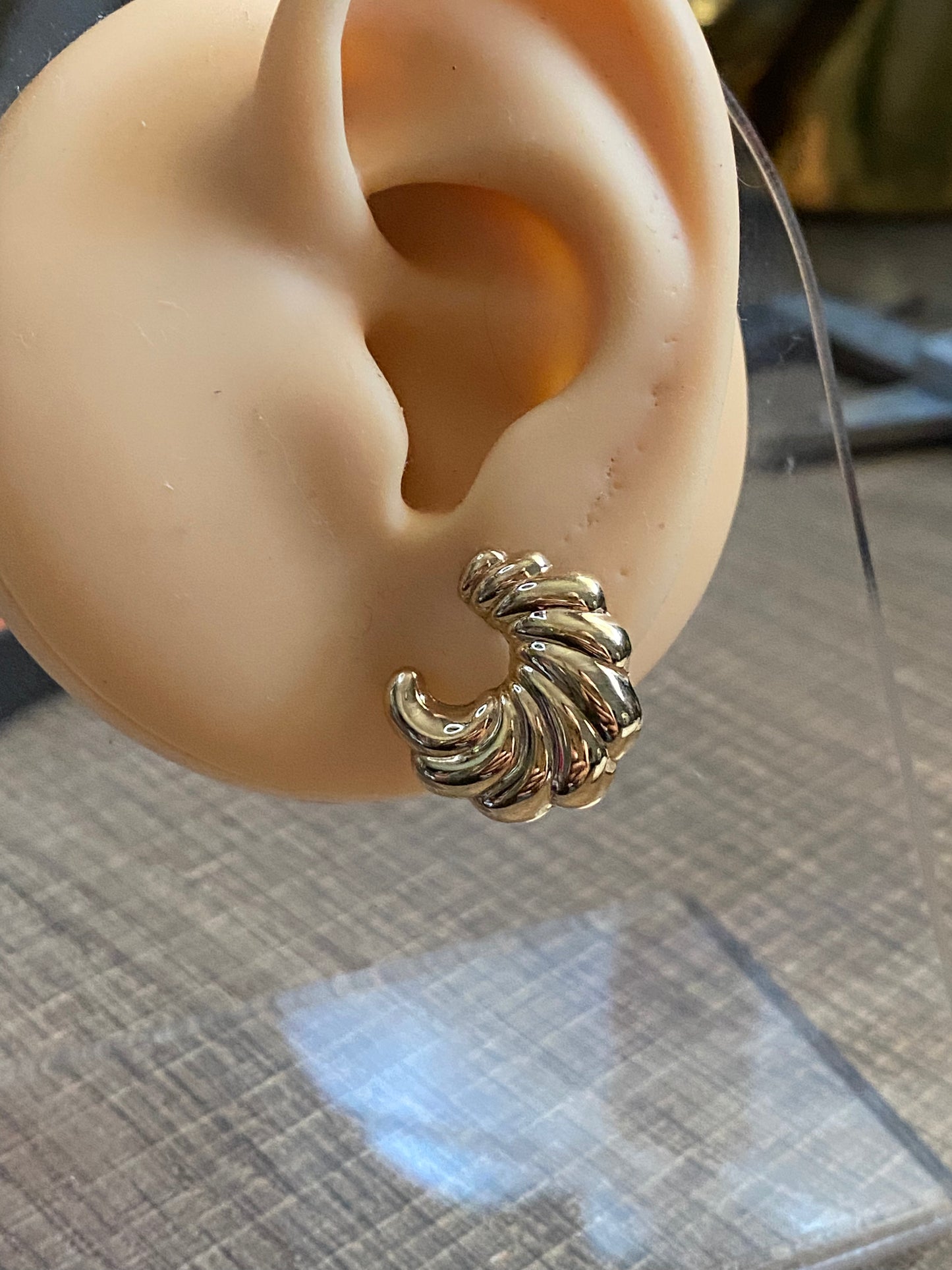 14k Croissant Earrings