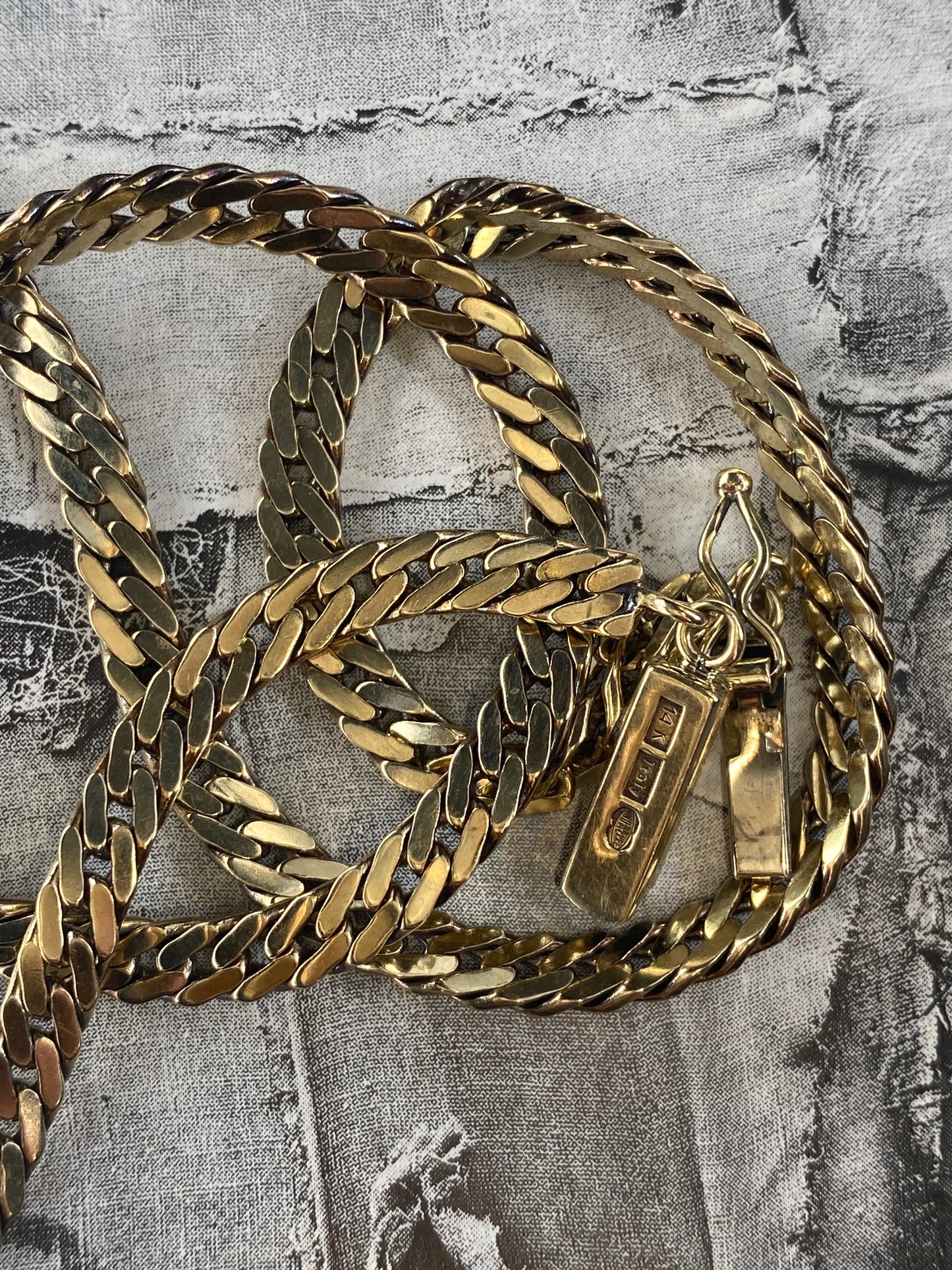 Cuban Link Chain
