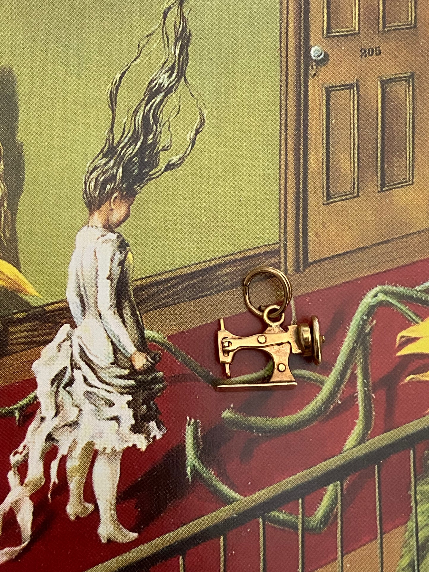 14k Sewing Machine Charm