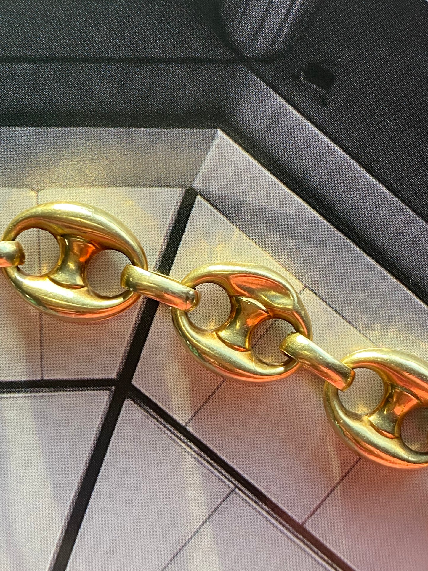 Puffy Mariner Necklace