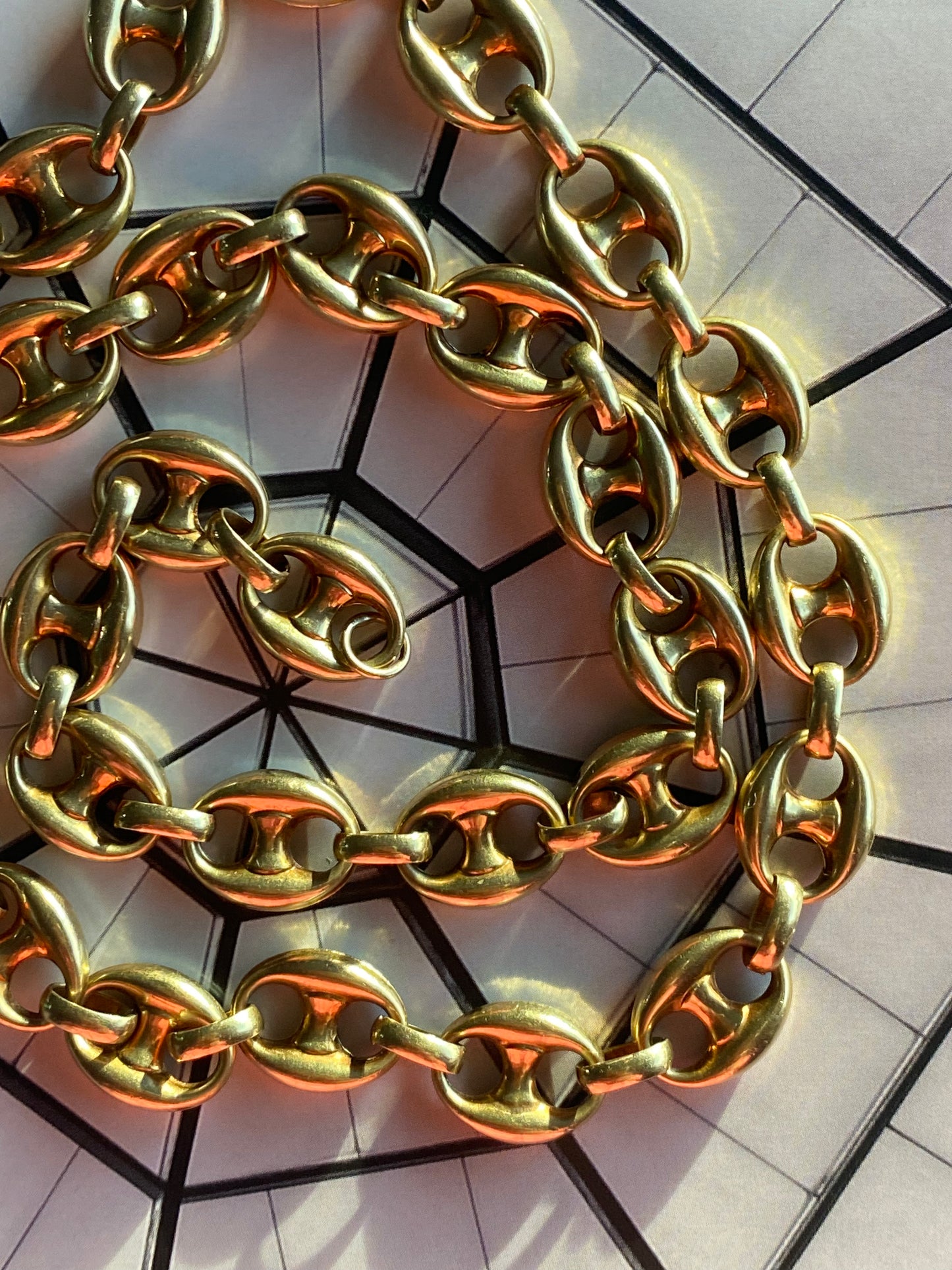 Puffy Mariner Necklace