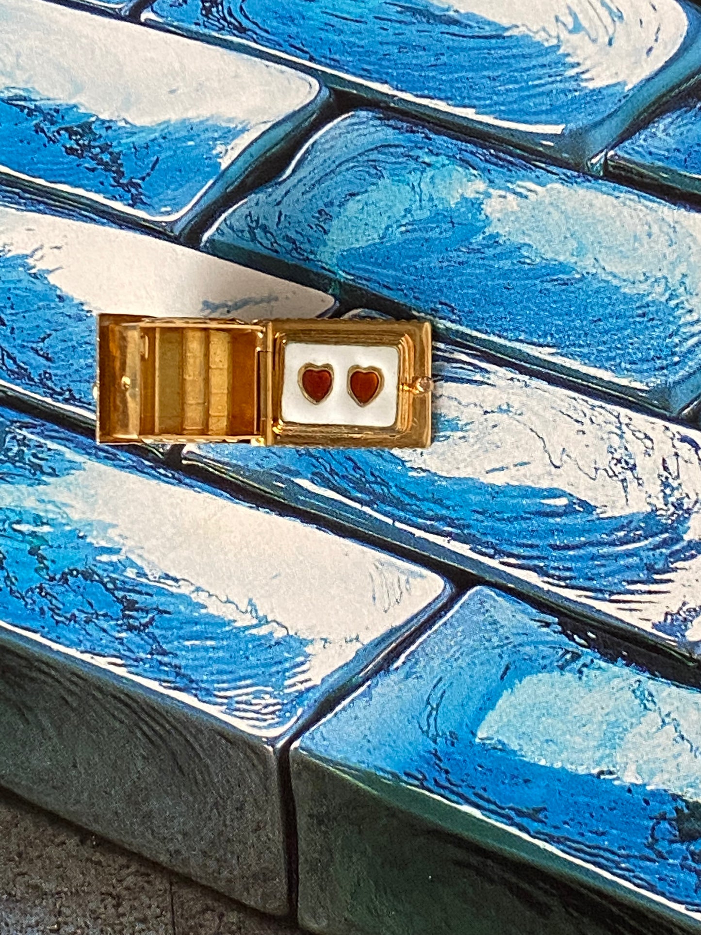 14k RARE House Filled with Love