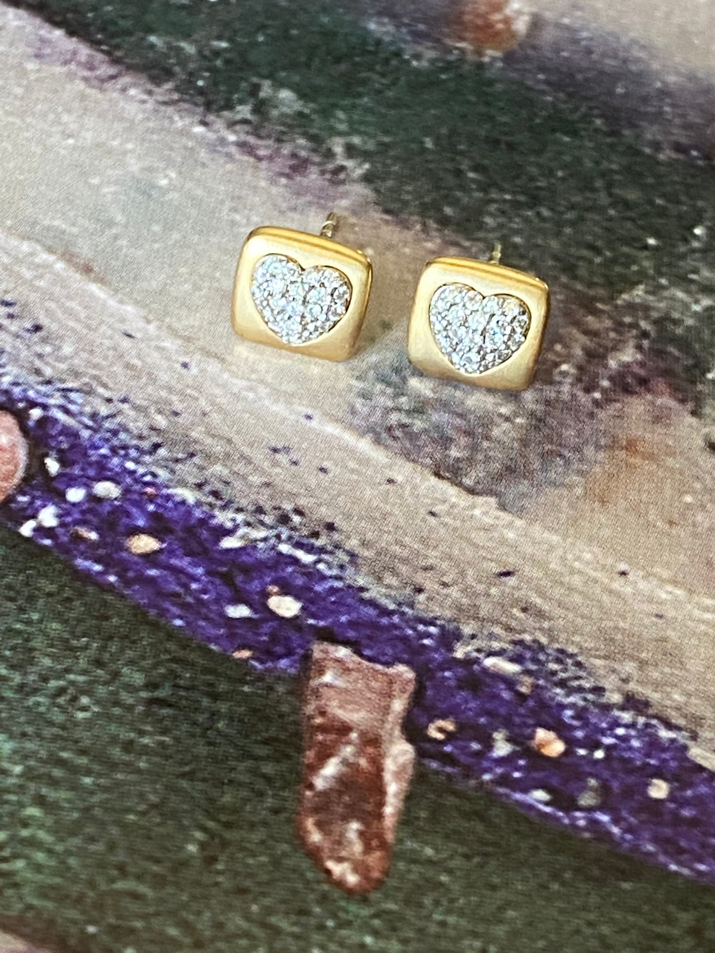 18k Heart Pave Diamonds Square Studs