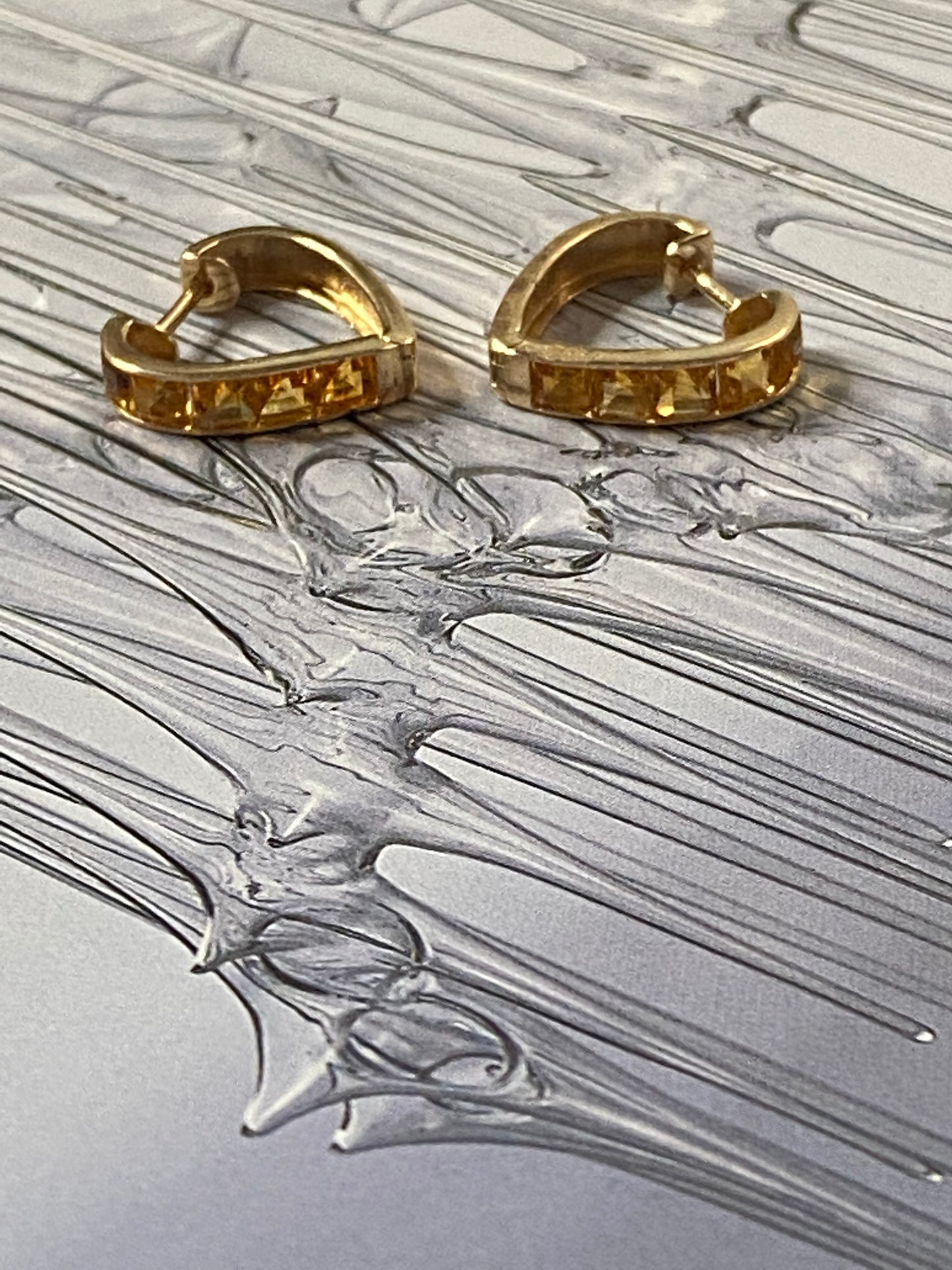 14k Citrine Heart Earrings