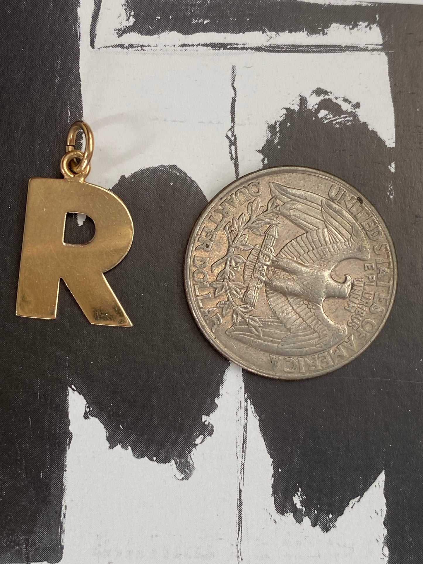 14k R Pendant