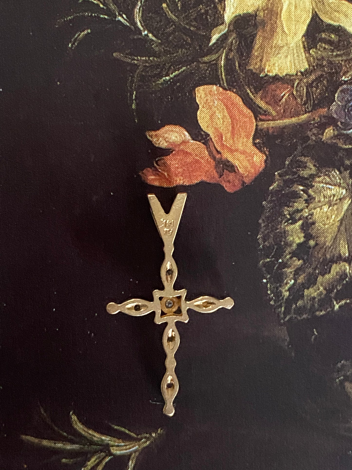 14k Cross with Diamonds
