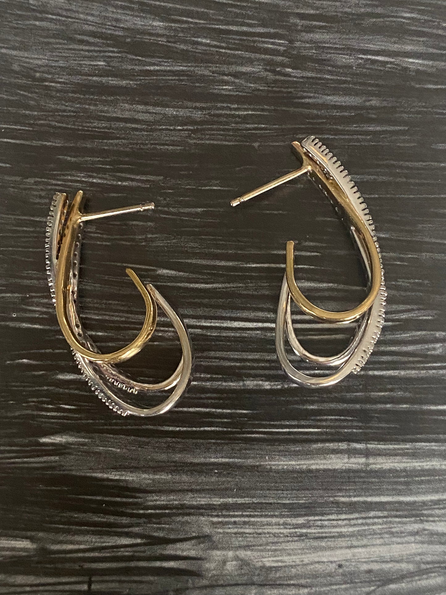 14k Diamond Criss Cross Earrings