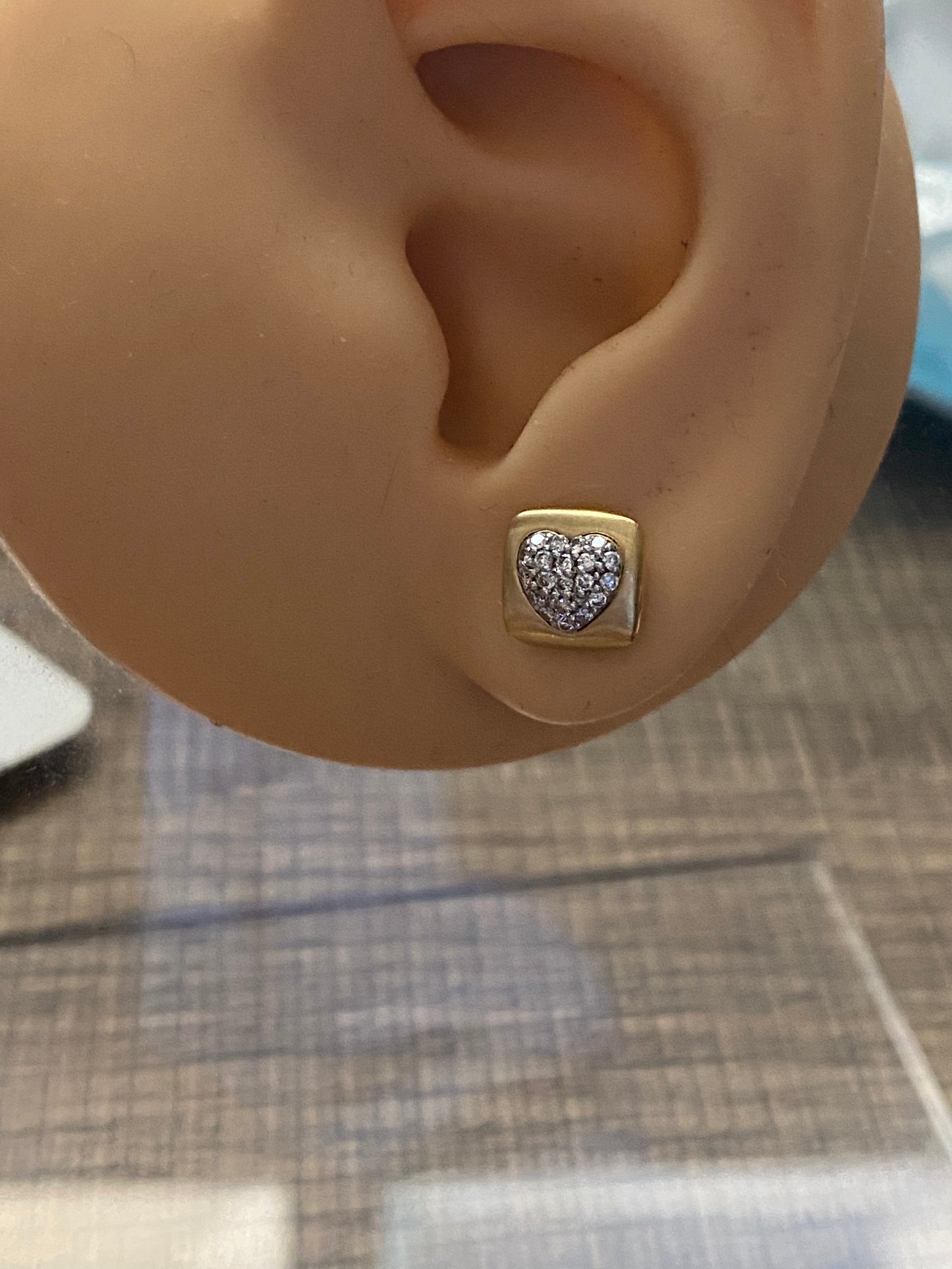 18k Heart Pave Diamonds Square Studs