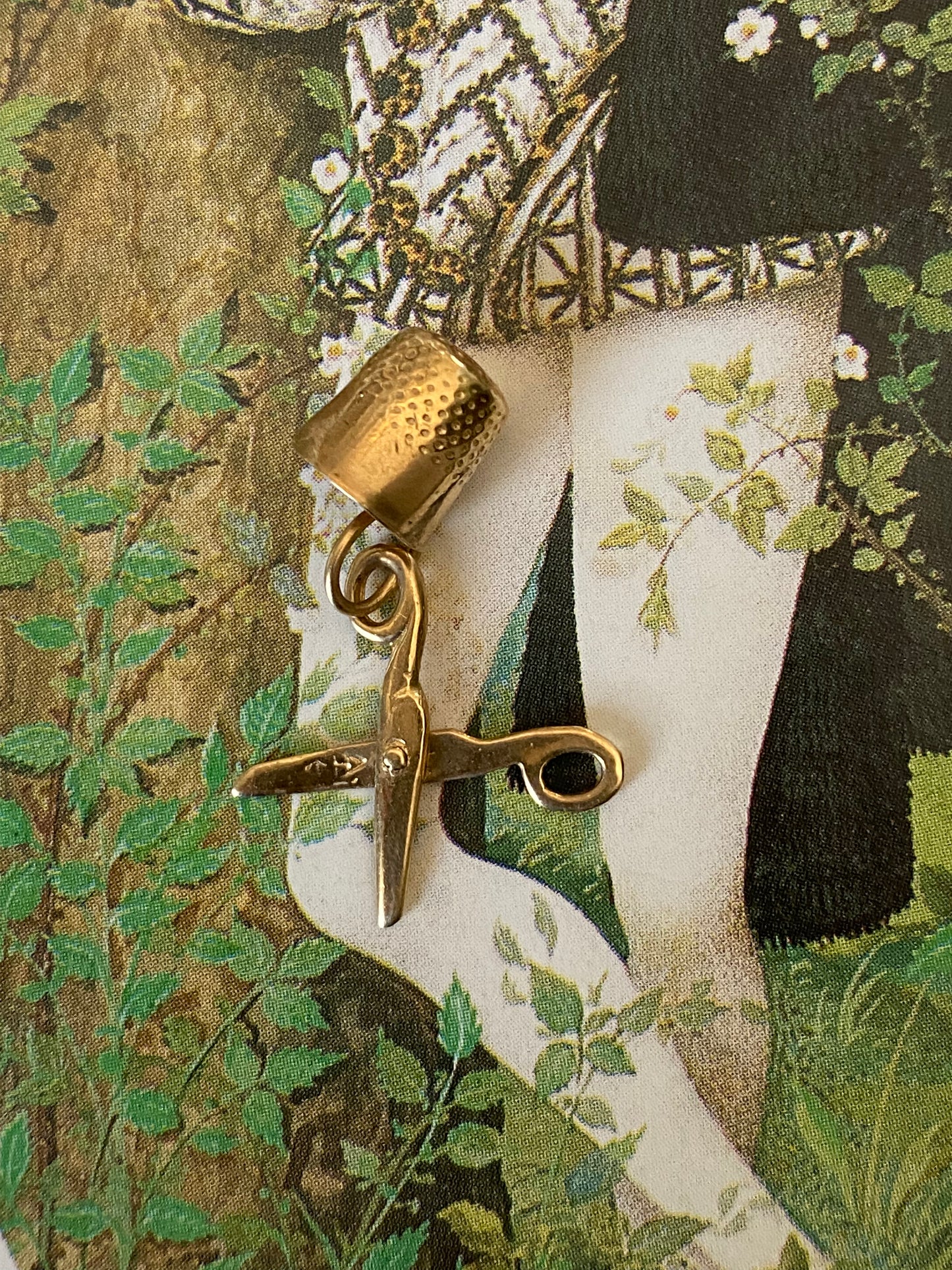 14k Scissors and Thimble Charm