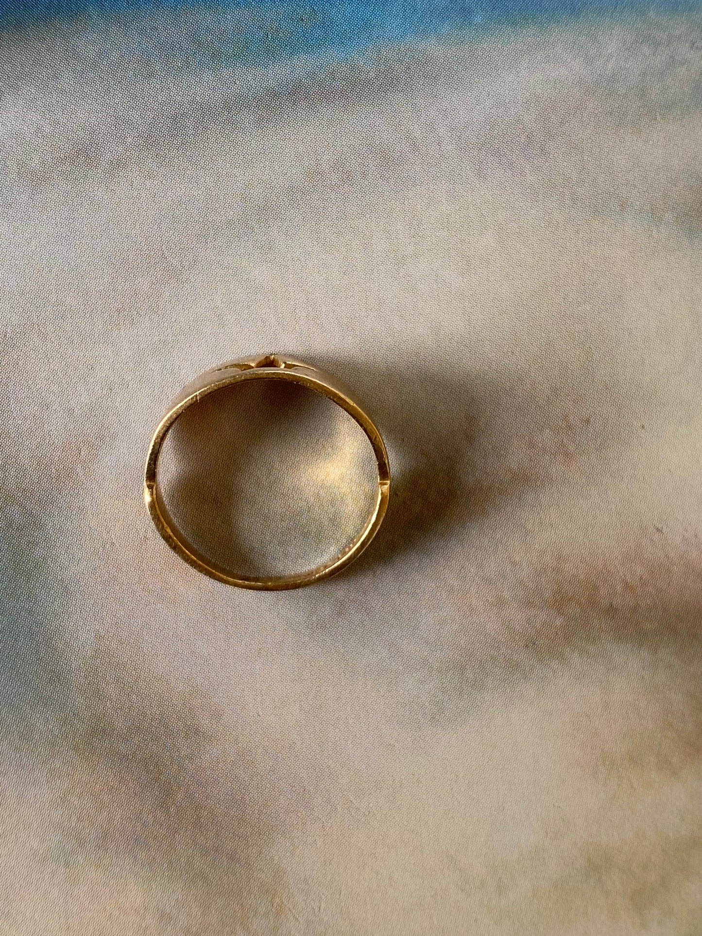 14k Star Cutout Ring