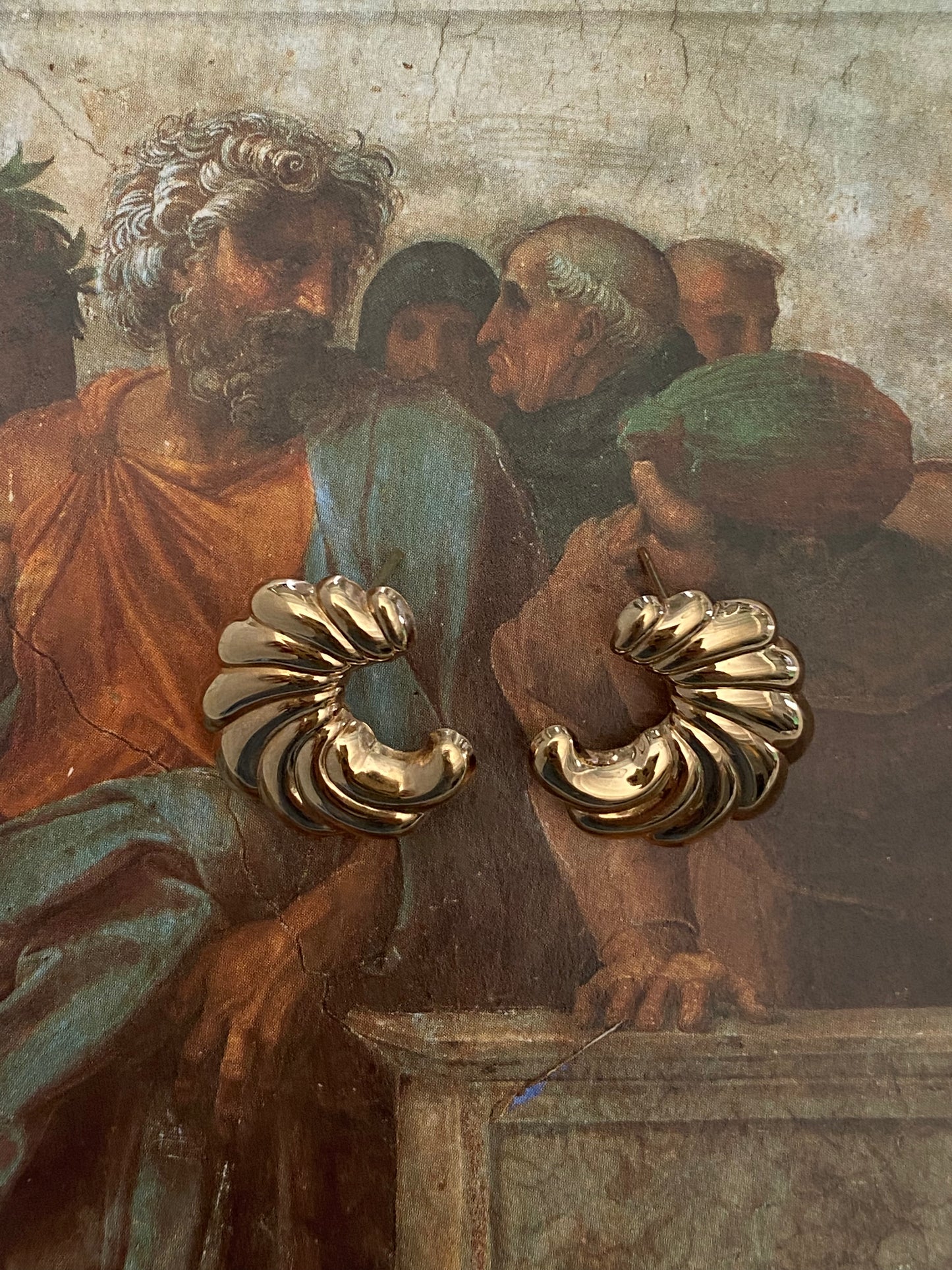 14k Croissant Earrings