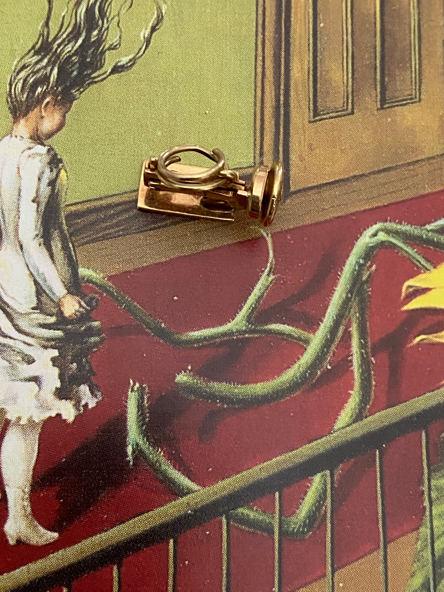 14k Sewing Machine Charm