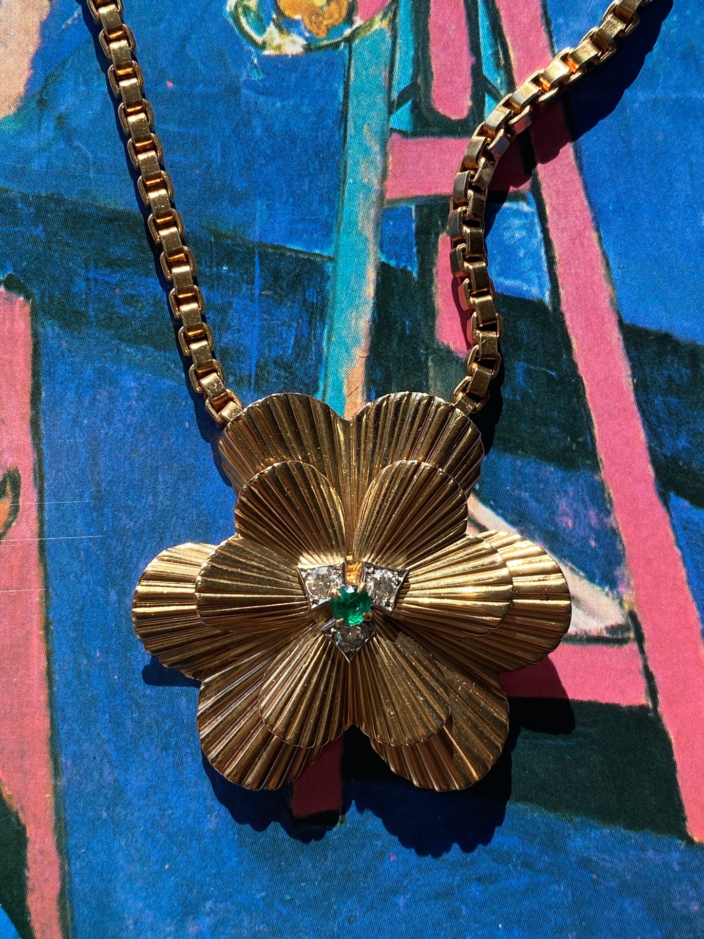14k Engine Turned Flower and Chain