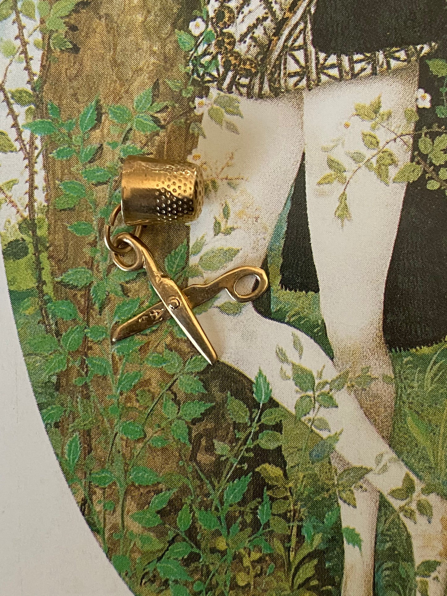 14k Scissors and Thimble Charm