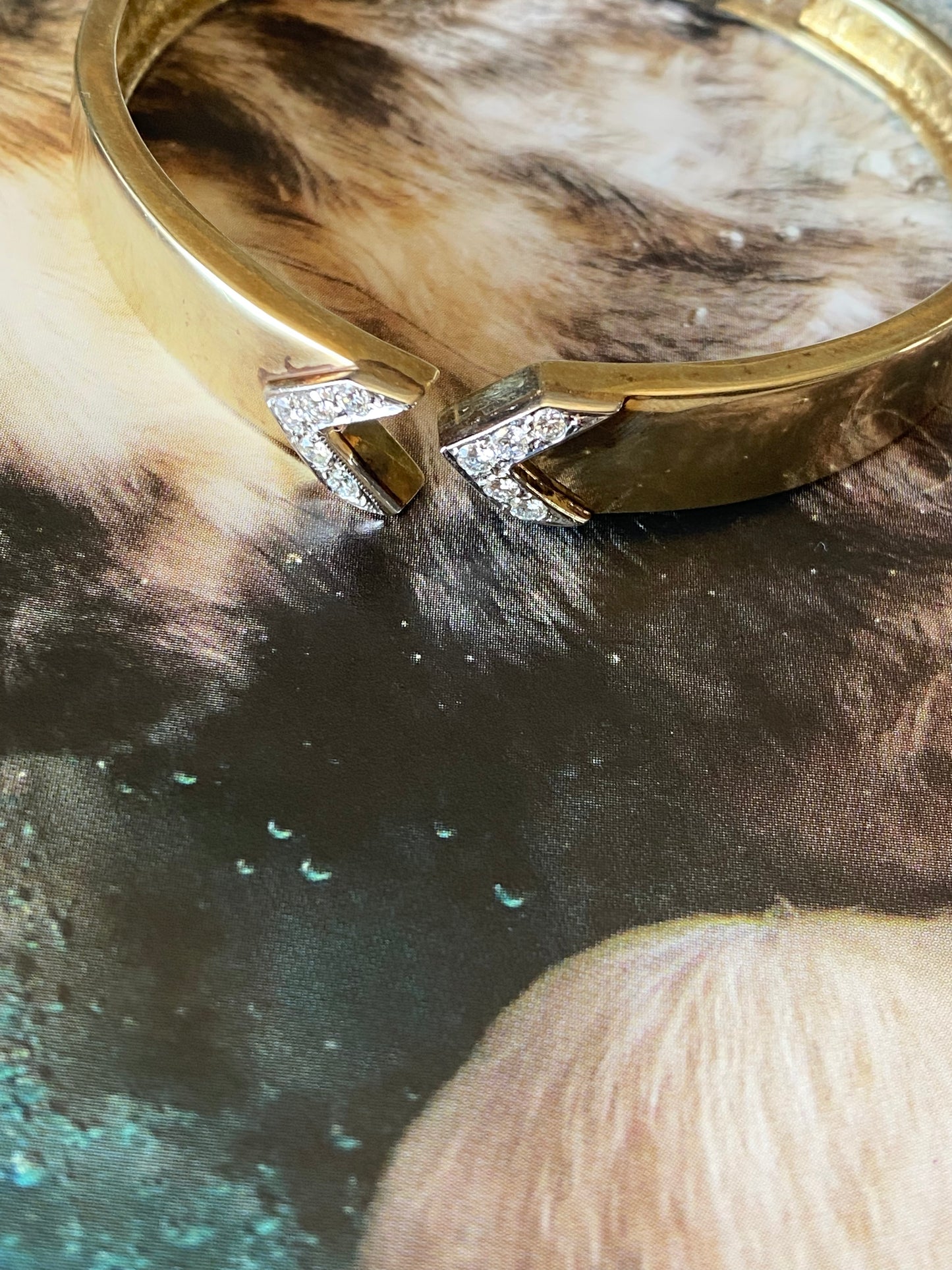 14k Hinged Diamond Bangle