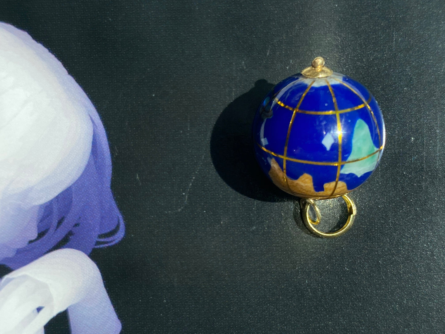 14k Globe Charm