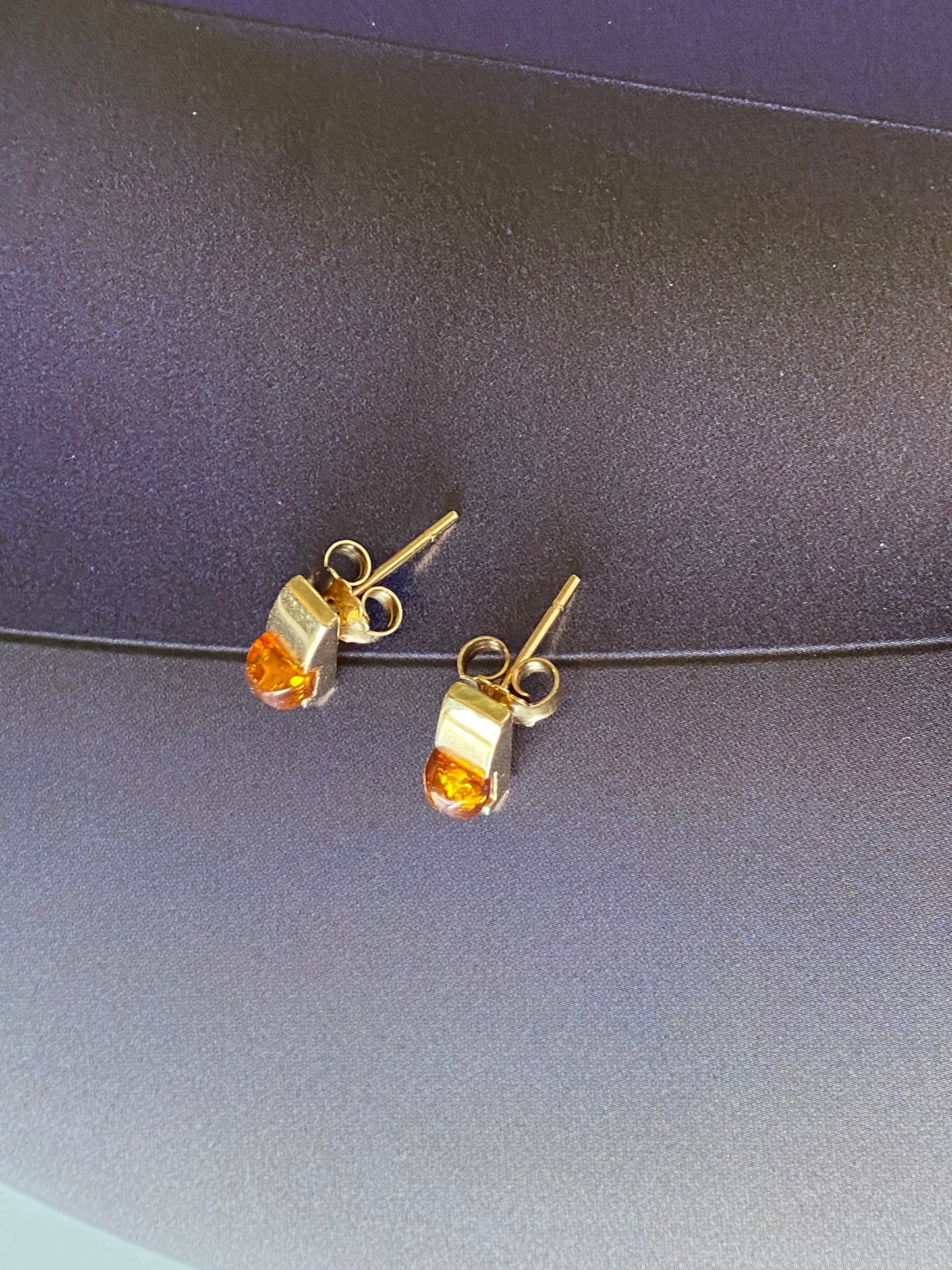 14k Square Amber/Citrine Stud Earrings