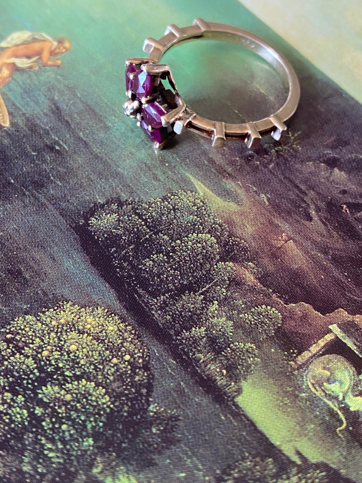 14k Garnet Flower Ring