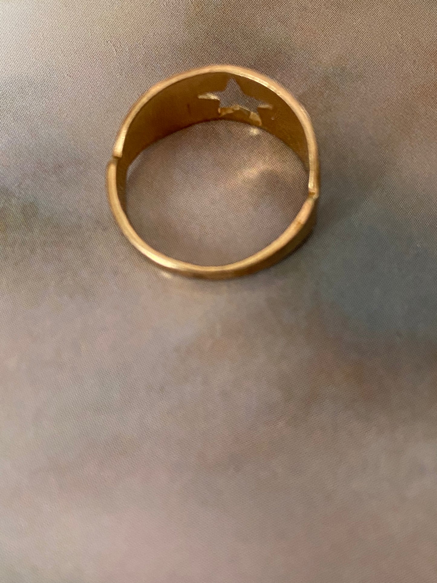 14k Star Cutout Ring