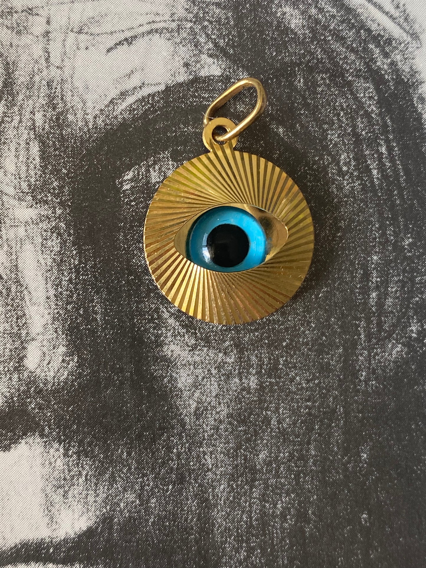 14k Floating Evil Eye