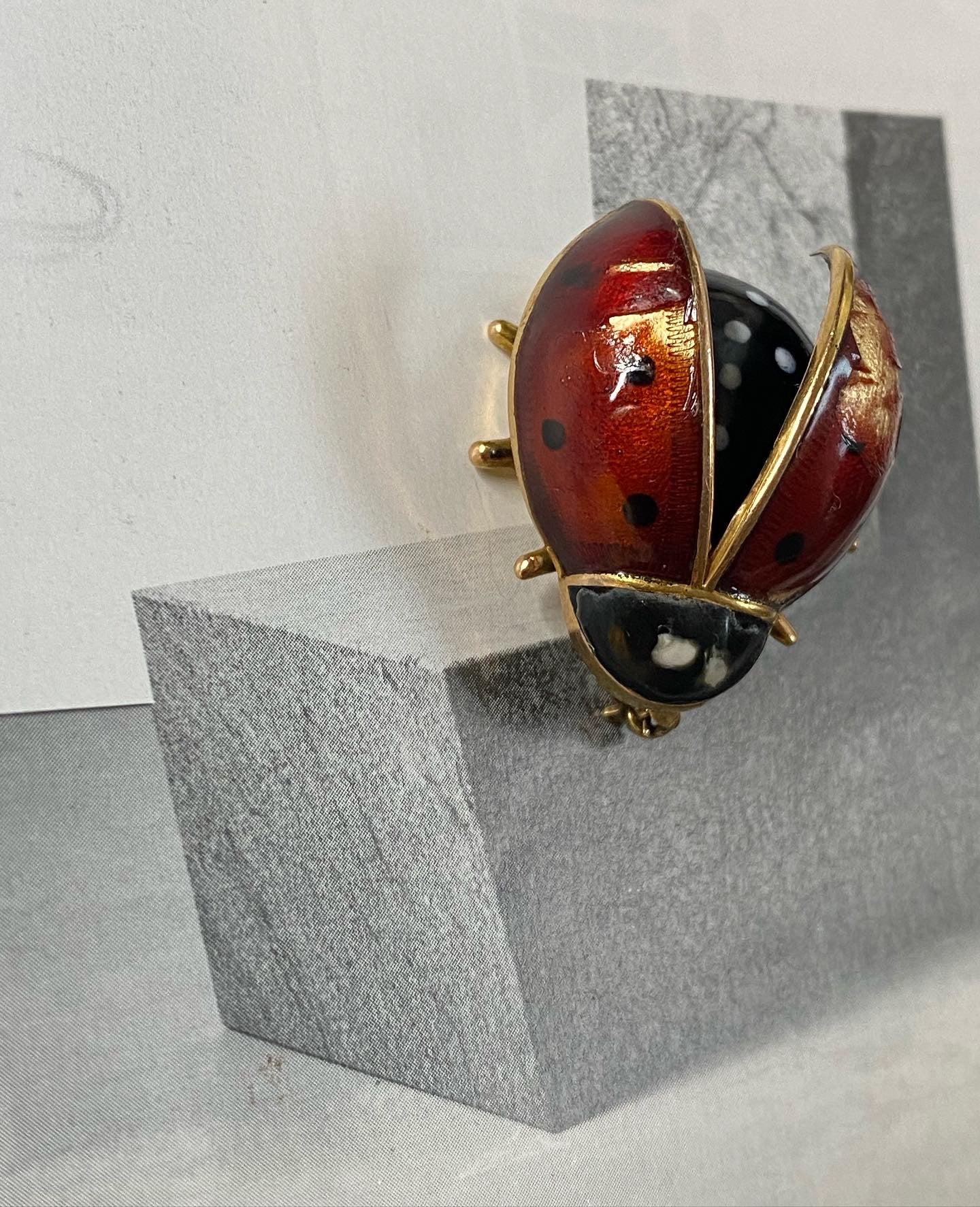 14k Ladybug Enamel Pin