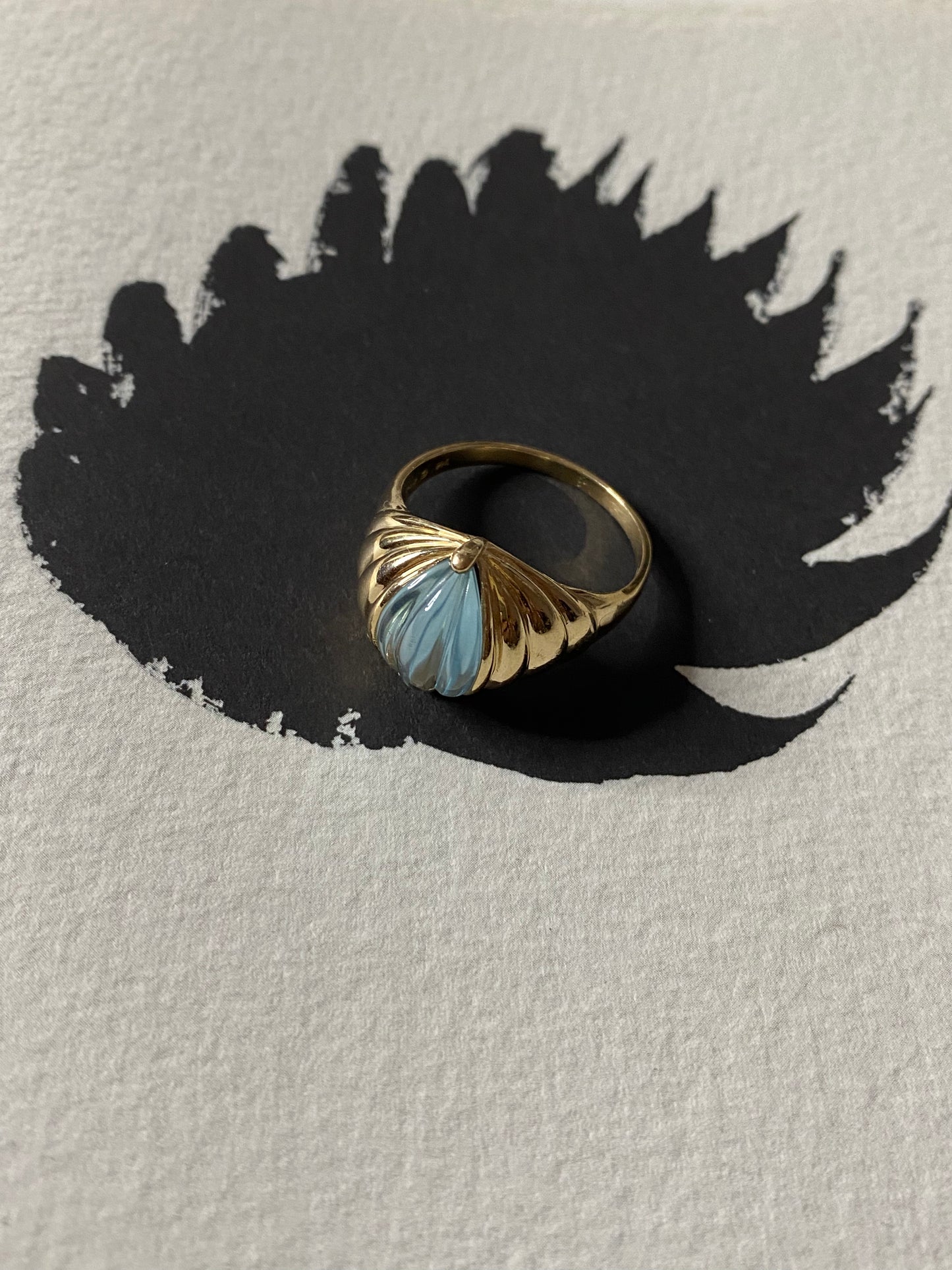 14k Carved Blue Topaz Ring