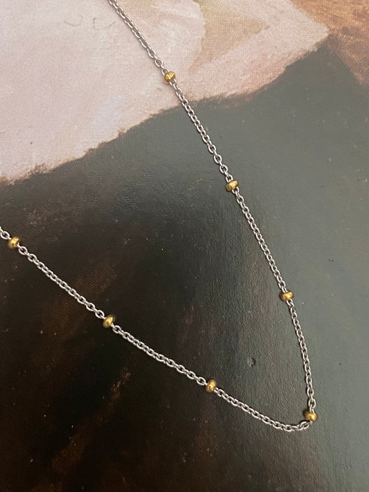 14k White Gold Station Necklace