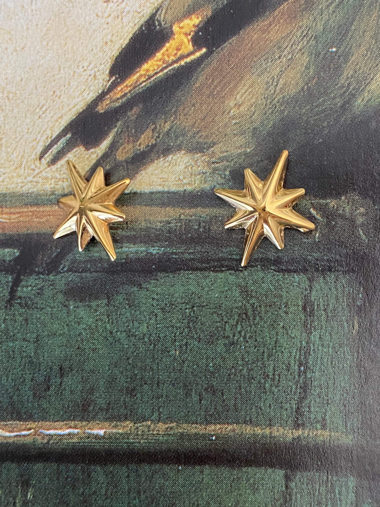 14k Puffy Starburst Earrings