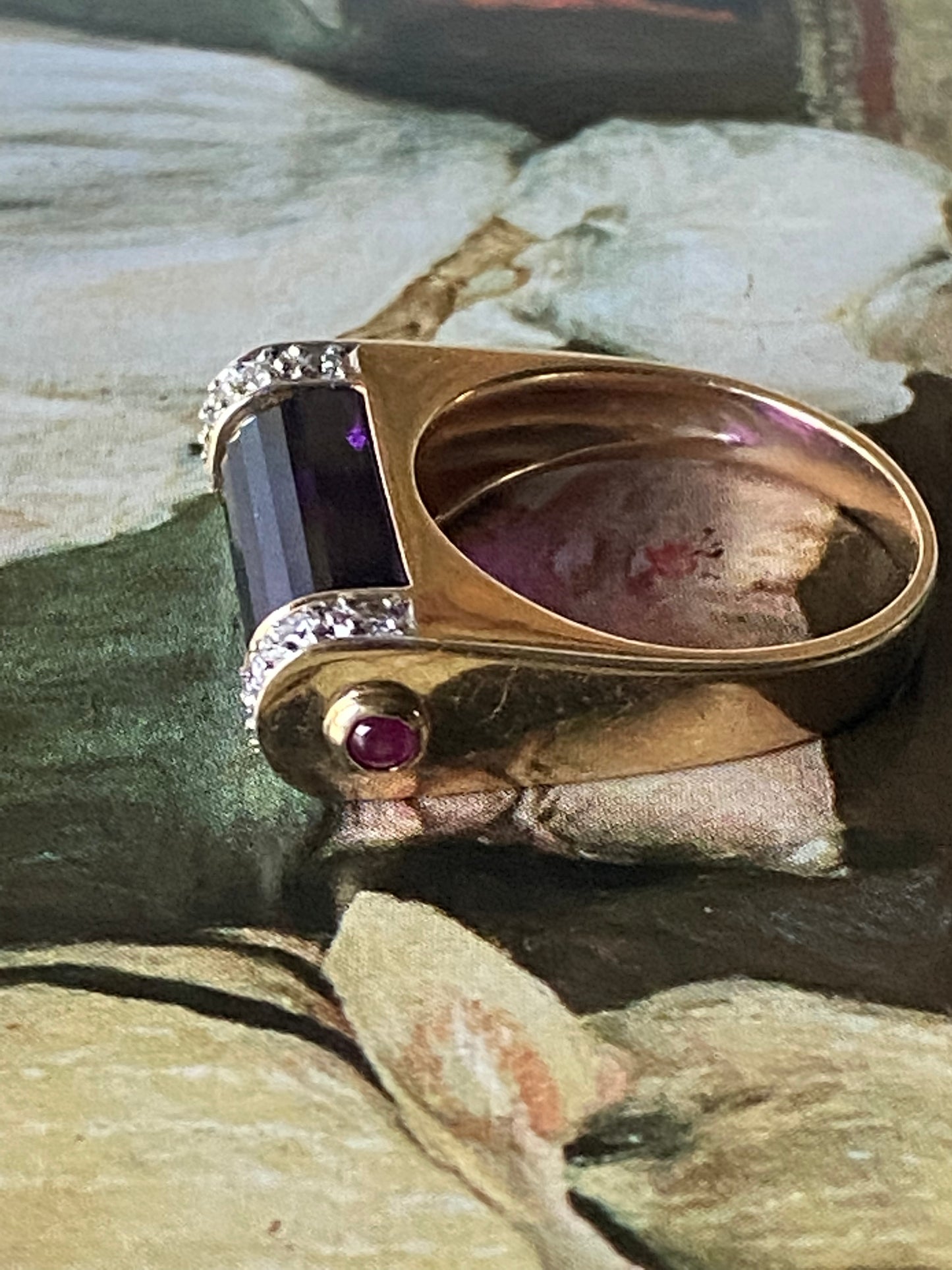 14k Modernist Amethyst Ring