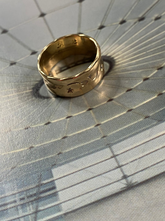 14k Celestial Cigar Band