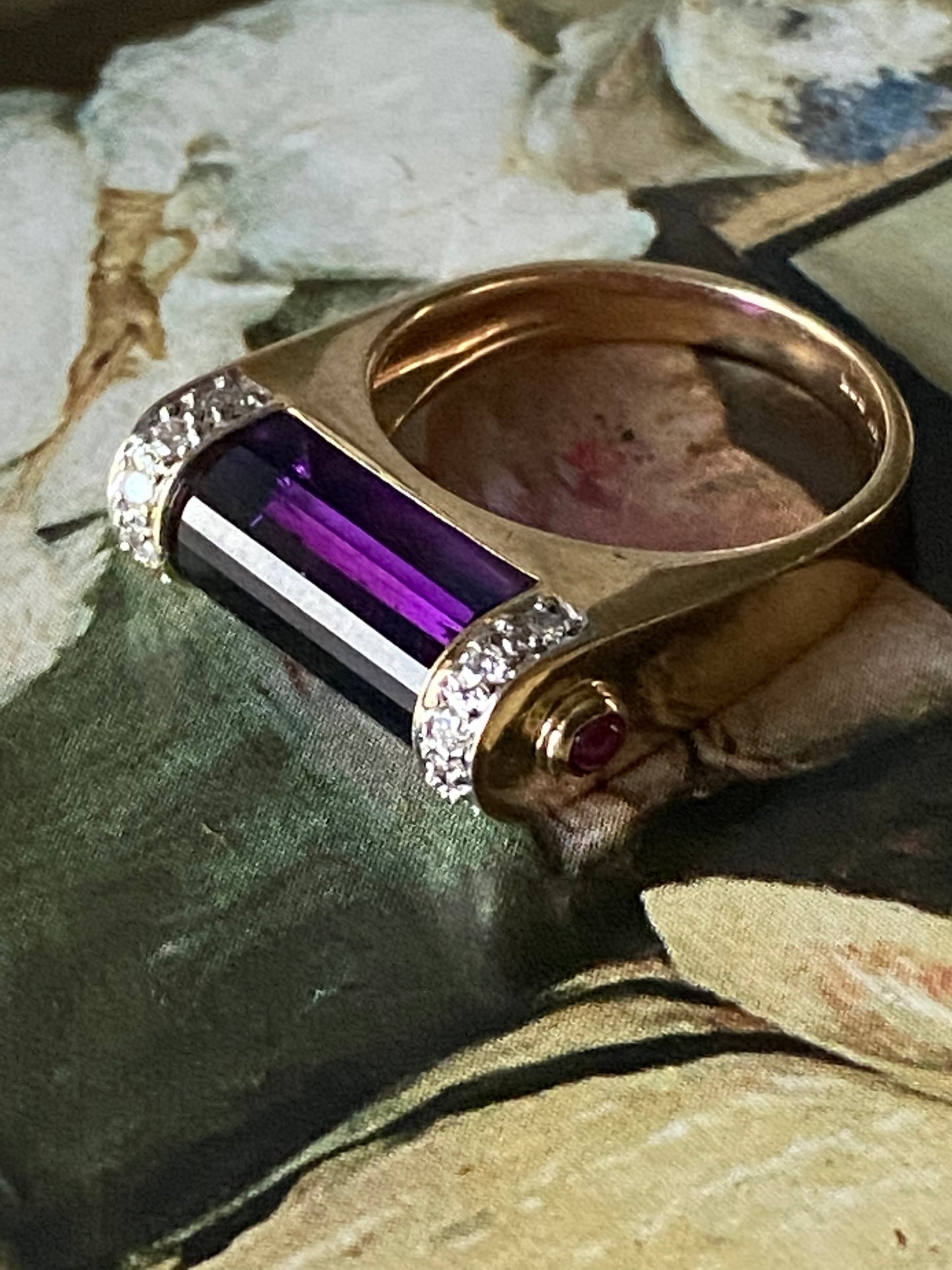 14k Modernist Amethyst Ring