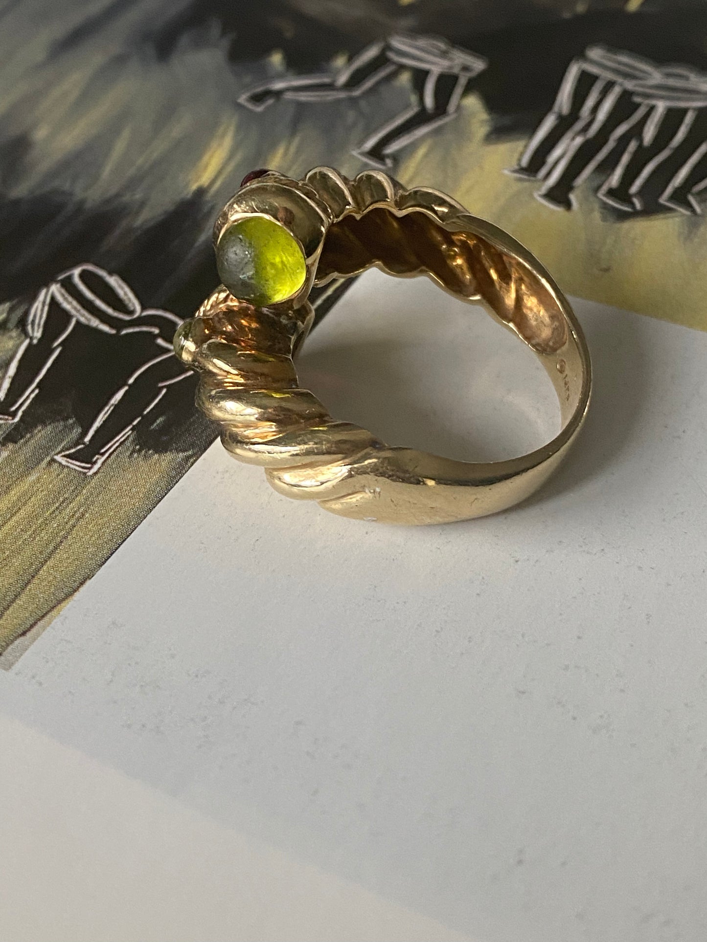 Cabochon Bypass Ring