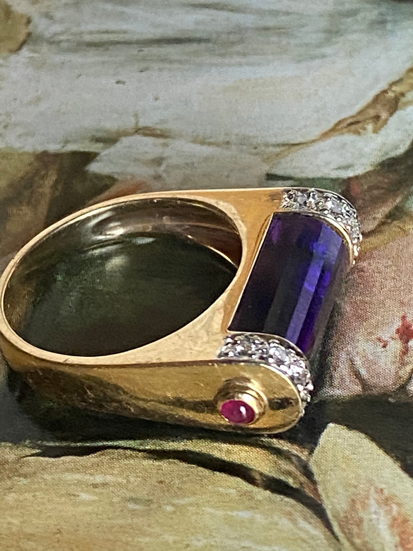 14k Modernist Amethyst Ring