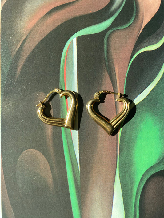 14k Heart Hoops