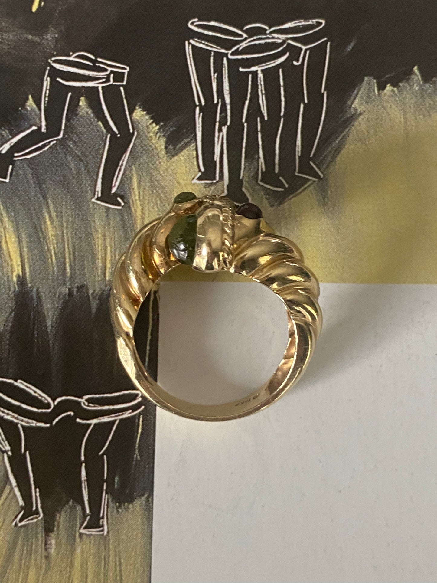 Cabochon Bypass Ring