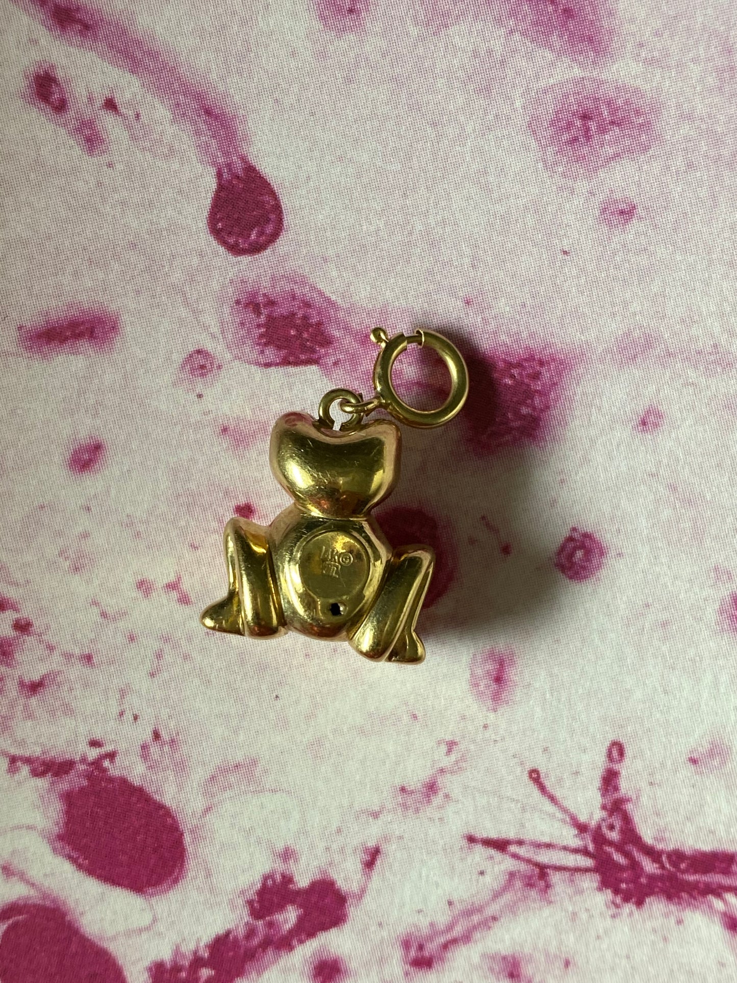 14k Puffy Frog