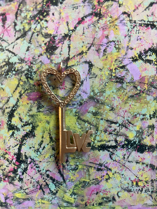 14k Love Key