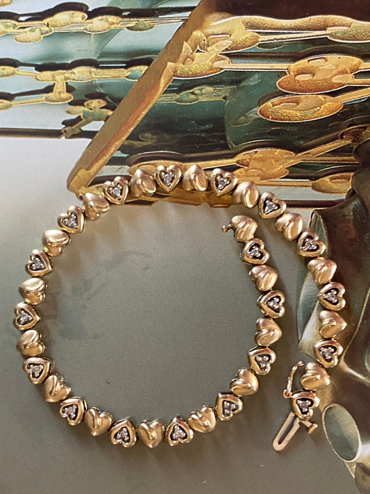 14k Puffy Heart Link Bracelet